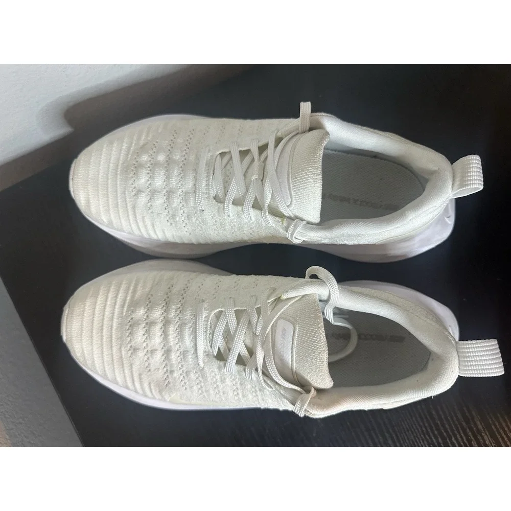Nike ReactX Infinity Run 4 Womens Size 9 Triple White Running Shoes Sneakers